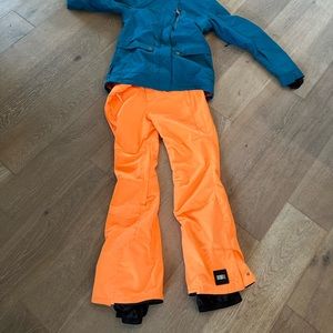 High waisted slim fit O’Neill Ski/Snowboard pants Size L